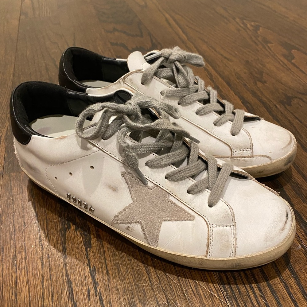 Golden Goose Womens Sneakers Size 38 - Classic